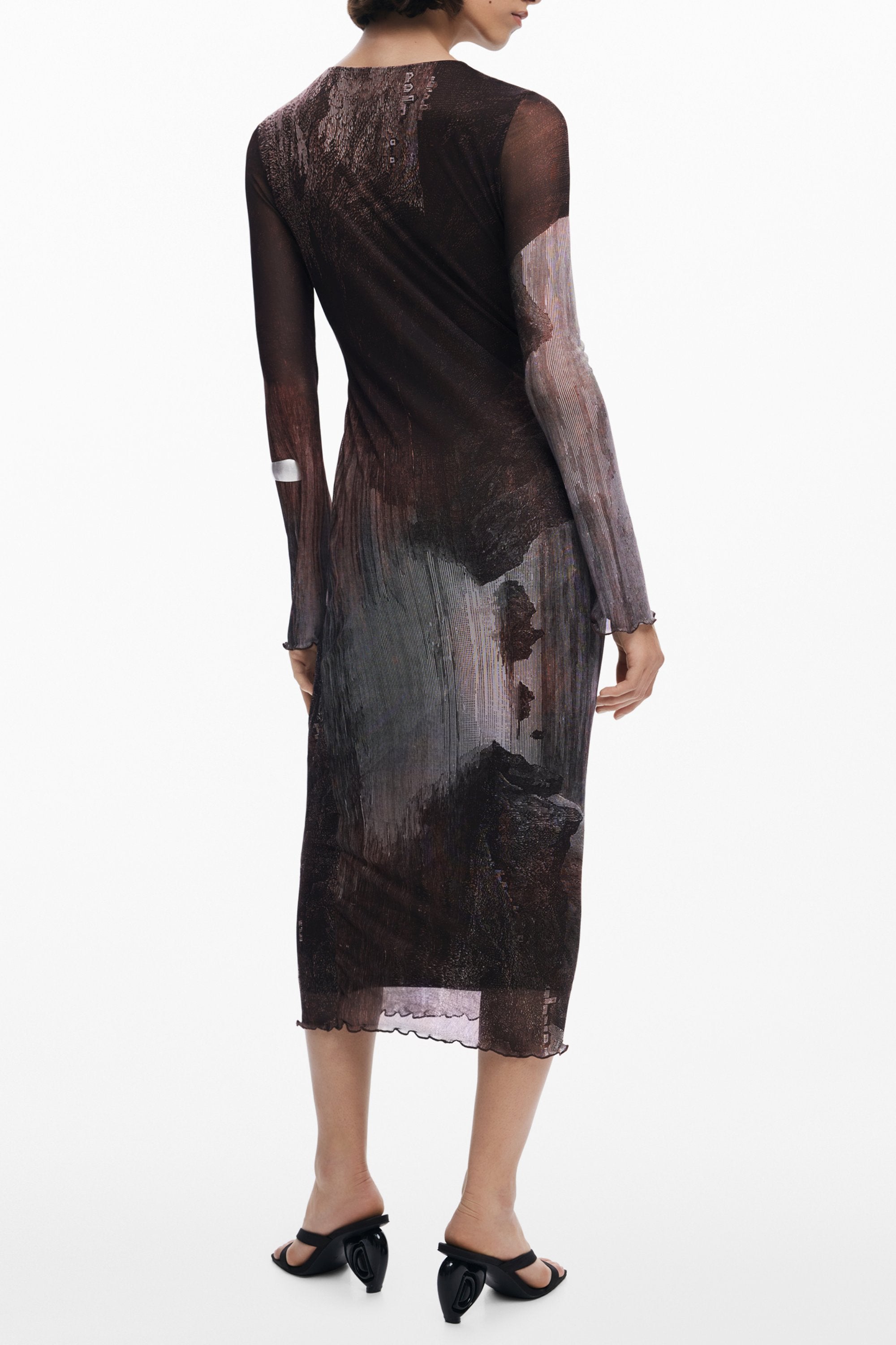 DESIGUAL Damen Kleid Braun Lang – Elegantes Winterkleid mit Rundhalsausschnitt Braun