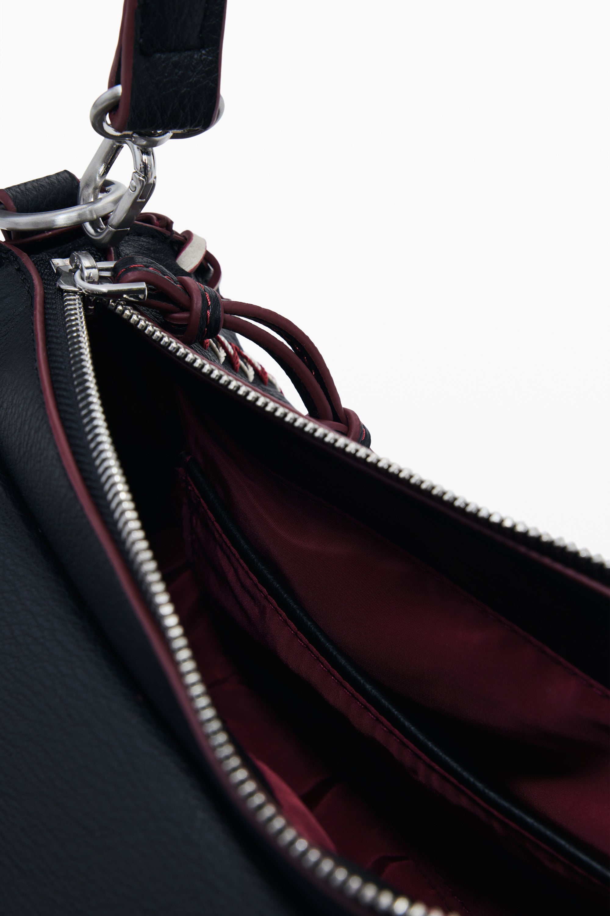 DESIGUAL Damen Tasche schwarz – Abnehmbarer Schultergurt & Manhattan Pespuntes Zarauz Schwarz