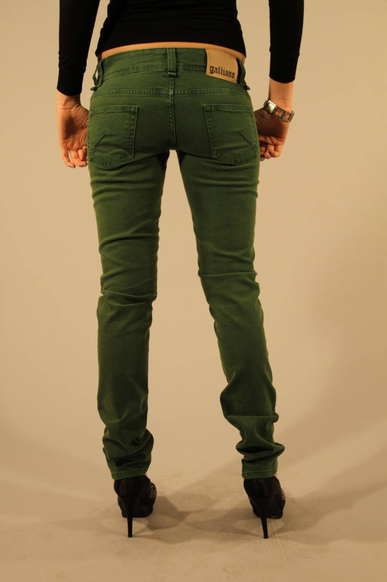 John Galliano Jeans Damen – Abgewaschener Denim in Grün | Soulluna Grün