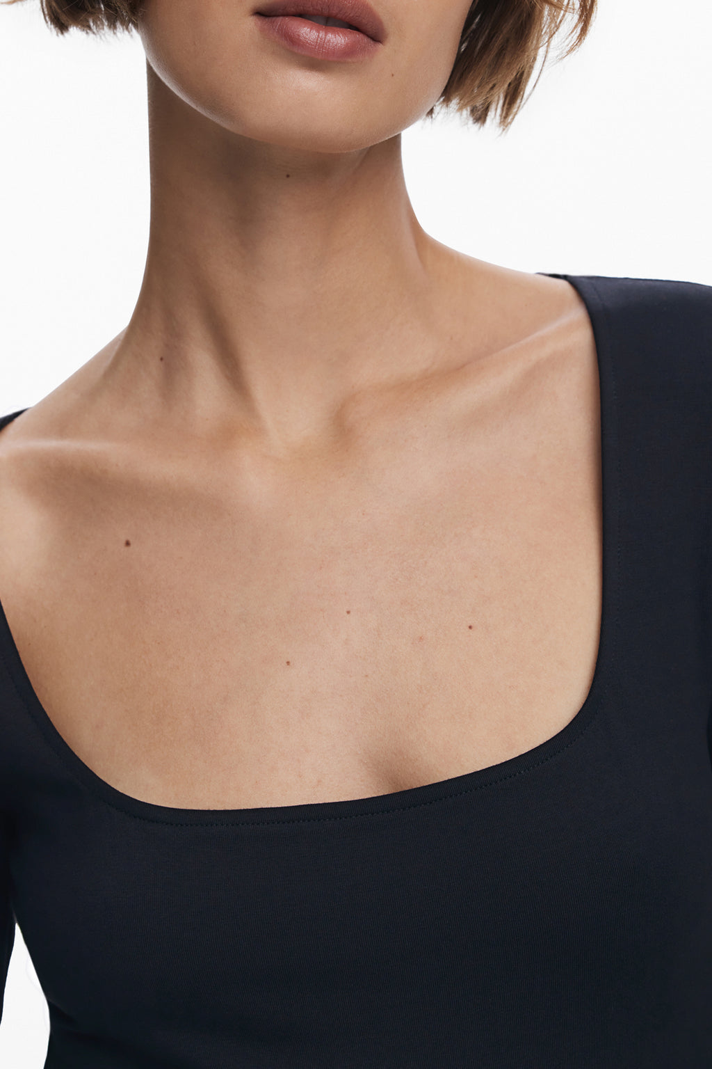 DESIGUAL LANGES SCHWARZES DAMENKLEID